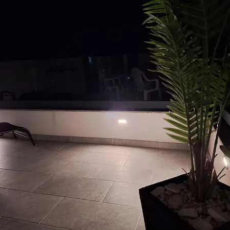 Apartament Nina *