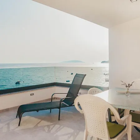 Appartement Nina *