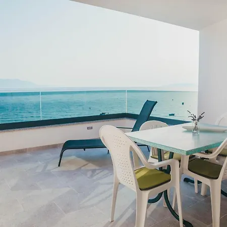 Apartman Nina *